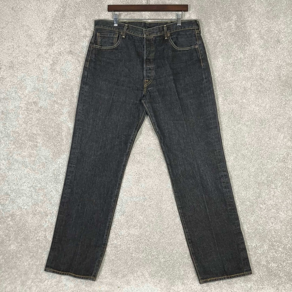 Levis 501 Original Shrink To Fit Jeans Mens 38x34 Black Button Fly Rigid Cowboy
